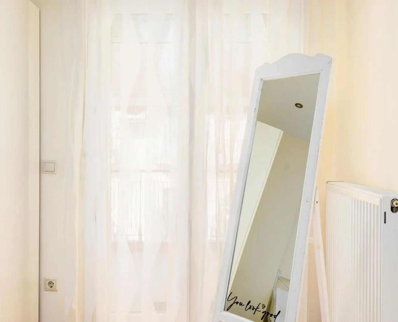 Elegant City Center Apartment Thessaloniki